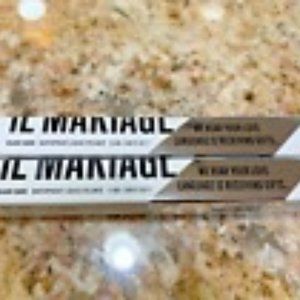 IL MAKIAGE Black Card 0.05 oz Waterproof Liquid Eyeliner LOT OF 2